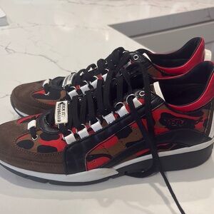 DSQUARED Men's Red, Black, and Brown Sneakers